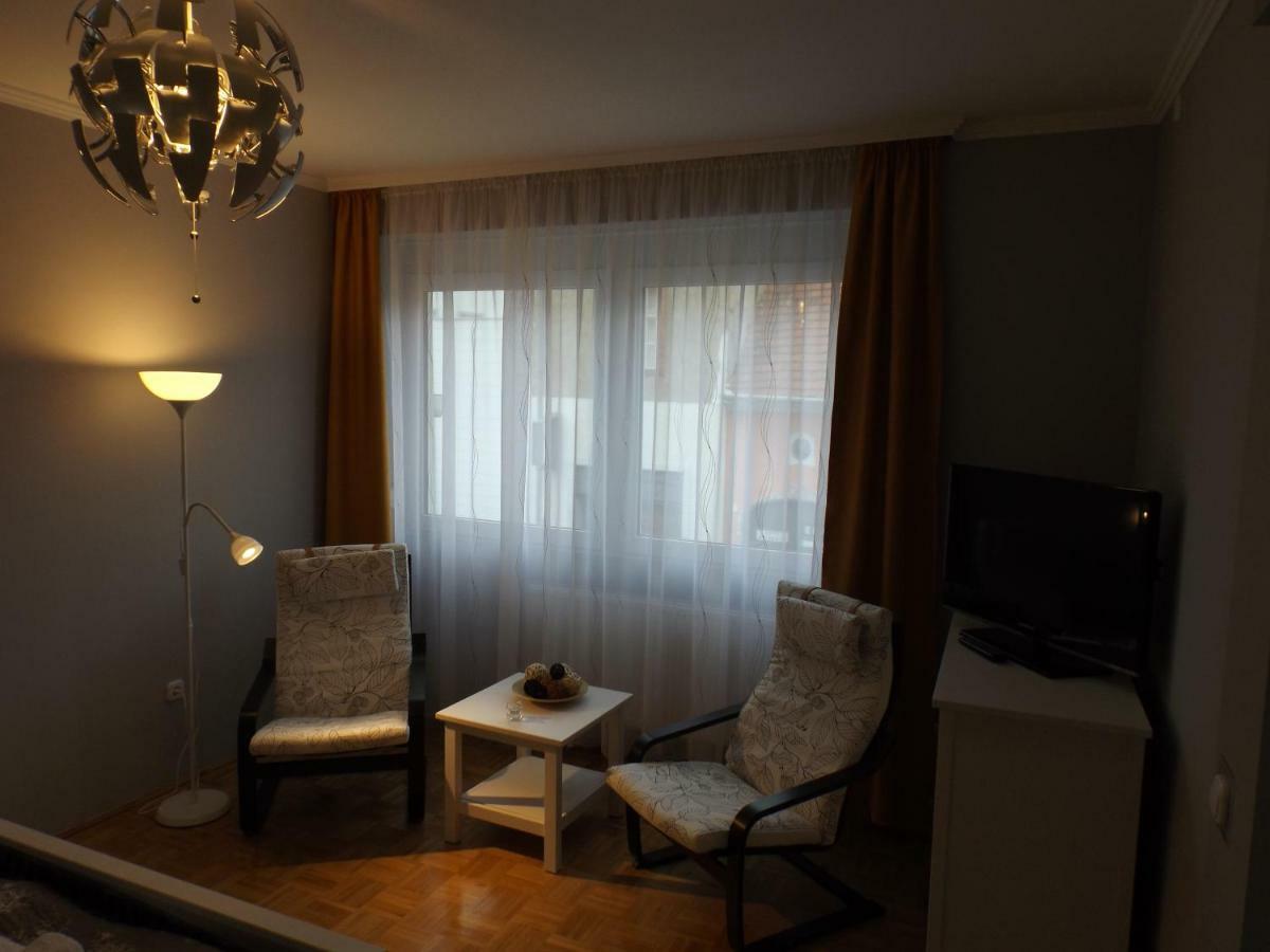 Vitalis Apartman إغير المظهر الخارجي الصورة