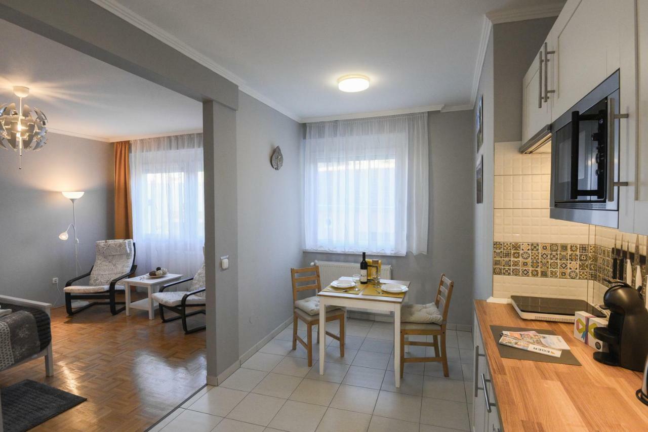 Vitalis Apartman إغير المظهر الخارجي الصورة