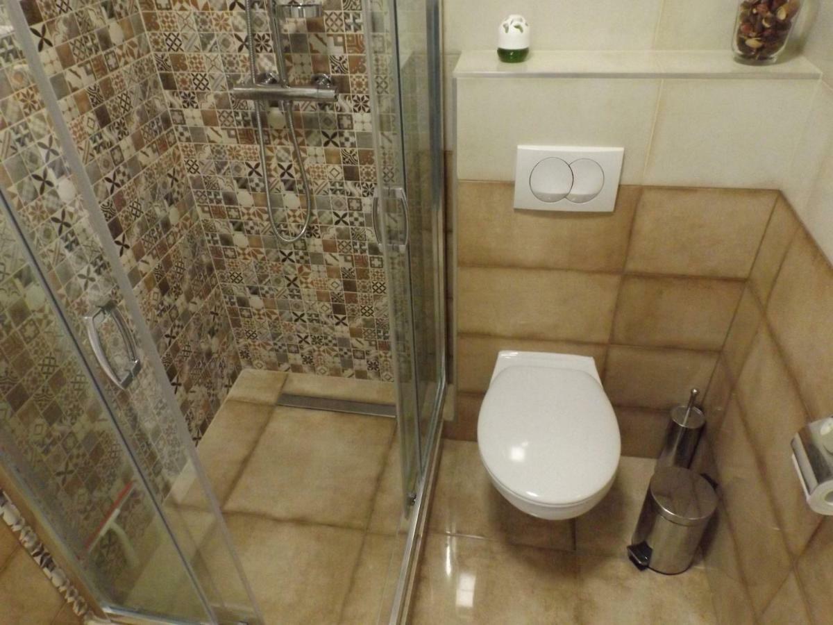 Vitalis Apartman إغير المظهر الخارجي الصورة